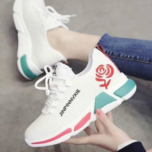 New Women Running Shoes Ultralight Breathable Comfortable Outdoor Sports Shoes Jogging Walking Female Sneakers Chaussures Femme