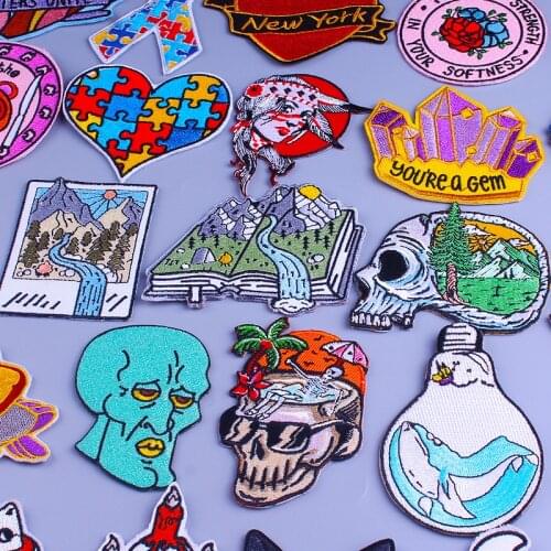 Mountain Camping Patches For Clothing Adventure Travel Badge Skull Stripe Iron On Patches On Clothes Letter Embroidery Patch DIY