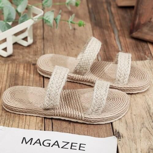 Summer Leisure Slippers Women Flat Heel Cane Lightweight Faux Hemp Sole Simple Fashion Slides Outdoor Beach Sandals Ladies Shoes