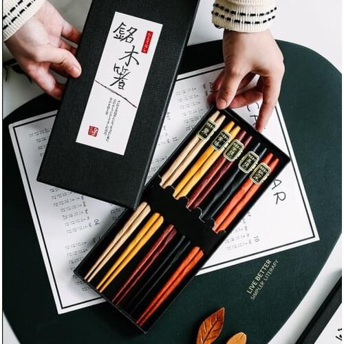 5 colors Chopsticks wooden Household Natural Non-Slip Non-Wax Chinese Tableware Sushi Chop Stciks Family Set Gift