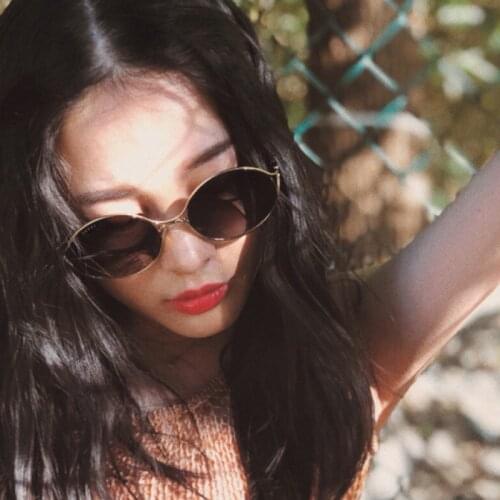 2019 Ladies Round Sunglasses Womens Brand Design Oversized Metal Frame Sunlgasses Candy Color Trend Gradient Lens Glasses UV400