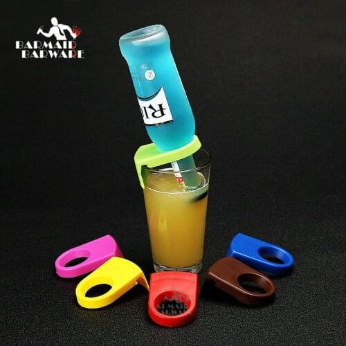 4 pieces / lot ABS Bottle Buckle Beer Cocktail Snap Bar Drink Clips Bottle Holders wine bar kitchen accessories 7 Colors