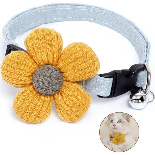 1pc Flower Decor Cat Collar Cute Adjustable Small Dog Collar Kitten Collar With Bell Pet Supplies Clothing Accessories