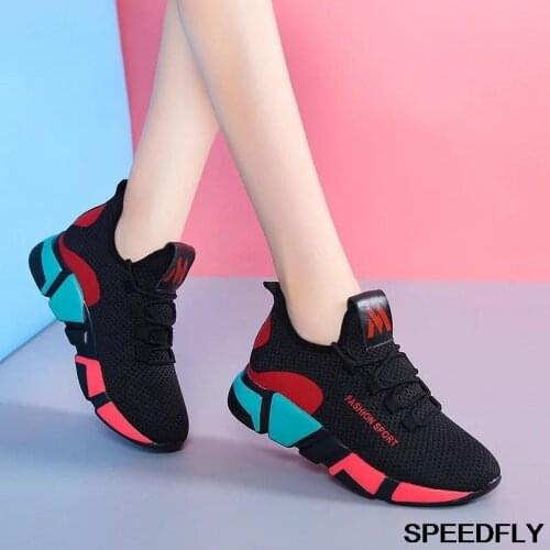 Verão novo estilo coreano moda all-match feminino correndo esportes net luz vermelha casual antiderrapante sola macia sapatos