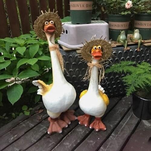 Nordic Creative New Products Resin Crafts Cartoon Duck Decoration Home Adornment Living Room Bedroom Desktop Sculpture Ornaments