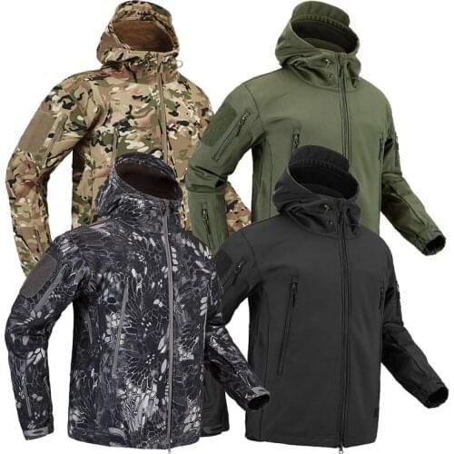 Mens Soft Shell Jacket Fishing Hunting Suit Windproof Waterproof Jacket Tactical Camouflage Jacket Woodland Camo