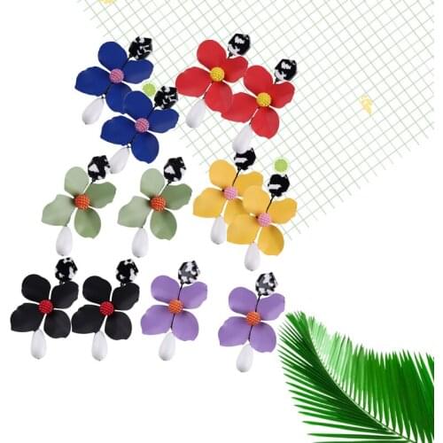 Fashion fashion flower pendant multi-color optional single-handed individual flower creative Earrings Jewelry