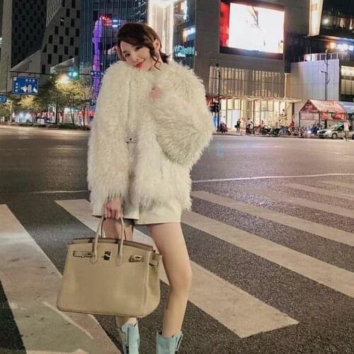 Women 2021 Winter Fashion Imitation Fur Warm Coats Female Short Solid Color Outwear Ladies Faux Mongolia Sheep Fur Jackets M634