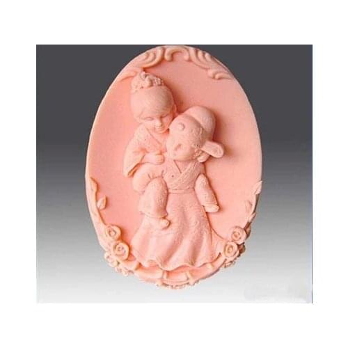 Silicone soap mold Chinese wedding bride bridegroom oval shape handmade clay craft mold DIY tools