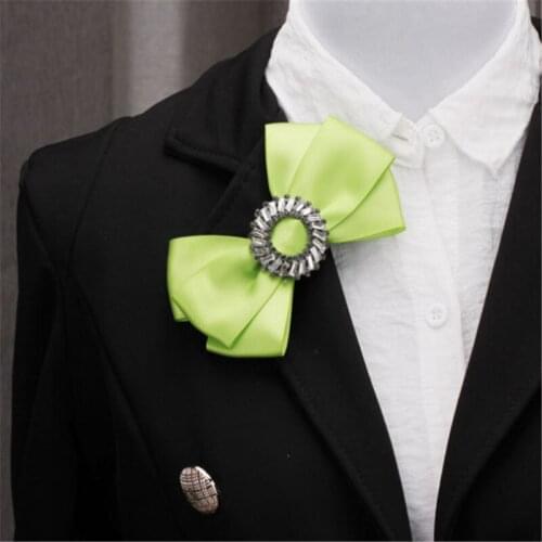 Charm Bowknot Ribbon Brooches For Women Men Girls Corsage Pin Clips Top Crystal Cloth Lace Bow Brooches Party Wedding Jewelry