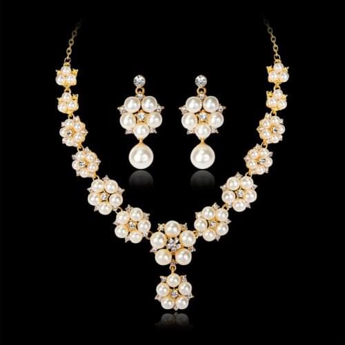 Hot Pearl Wedding Necklace Bracelet Earring Sets Bridal Jewelry Sets for Women Elegant Party Gift Fashion Accessories