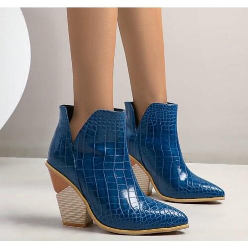 2021 New Autumn Winter Women Westren Boots Snake Print Wedges High Heel Ankle Boots Fashion Slip On Pointed Toe Lady Short Boots