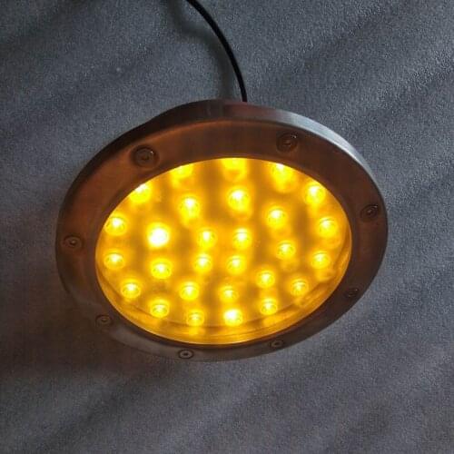 28LEDs 15° Beam angle penetrates 50 meters deep underwater LED fishing lights with Green White Golden color