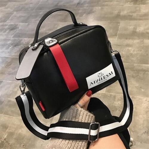2021 New High Quality Boston Womens Handbags Diagonal Shoulder Special Luxury Handbag Womens Wide Strap Crossbody Bag