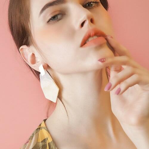 2020 Womens Exaggerated Elegant Acrylic Geometric Long Dangle Earrings Female Trendy Resin Acetate Brincos Jewelry