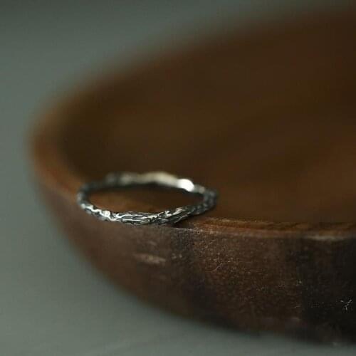 New Veins Brick-"Moon" Branch Pole Art Fan Ring for Men and Women Open Ring