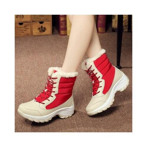 New winter 2020 velvet high-top womens shoes with lacing can match waterproof fashionable cotton shoes for women