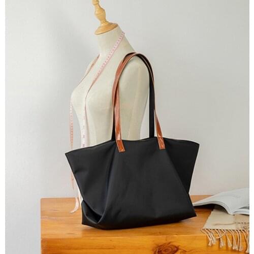 High Quality Casual Women Fashion Shopper Bags 2021 New Large-capacity Women Vacation Handbag Top Design Versatile Shoulder Bags