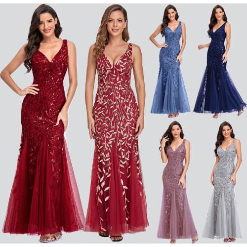 XUCTHHC V-neck Women Dresses