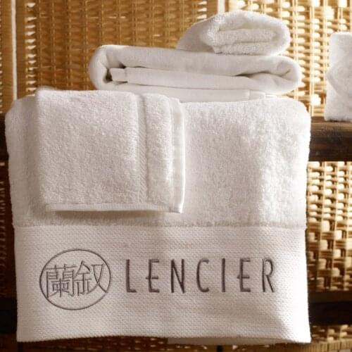 High Quality Bath Towel 100% Cotton Soft White 810G Plus Beach Towers For Adults 150cm*80cm 5 Stars Hotel Thicken Embroidered