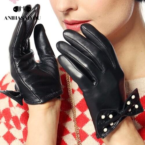 Anihasaiyou Women's Autumn Gloves