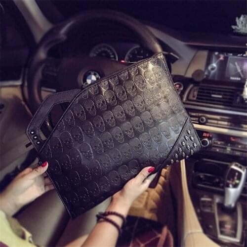 New Fashion Rivets Handbag Mens Skull Clutch Envelope Bag Casual Purse Handbag for Male Shoulder Bag Free Shipping