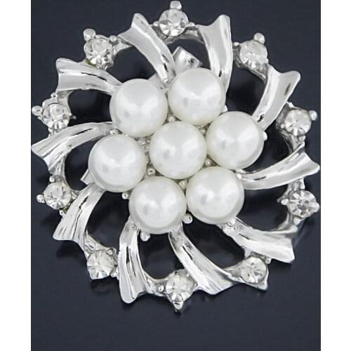 Utei Jewelry Retail!! High Quality Imitation Pearls Round Flower Brooch Luxury Wedding Bridal Bouquet Crystal Brooch Pin
