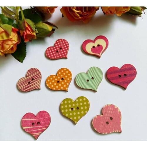 50pcs Heart Pattern Wooden Buttons 2-Holes Sewing Scrapbooking for Craft sewing accessories botoes for craft scrapbook