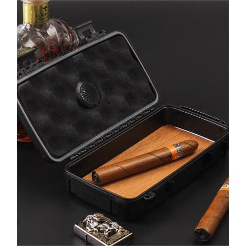 10pcs/lot Spanish Cedar Humidor Box For Cigar Case Maintain Cigar Humidity Natural Cedar Wood Chips Cigar Accessories