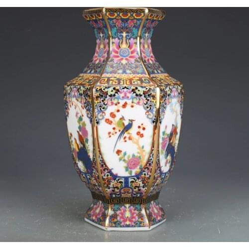 Antique Porcelains Qianlong Official Kiln Vase Living Room Pastel Ornaments Jingdezhen Porcelain Hexagons Vase Enamel Porcelain