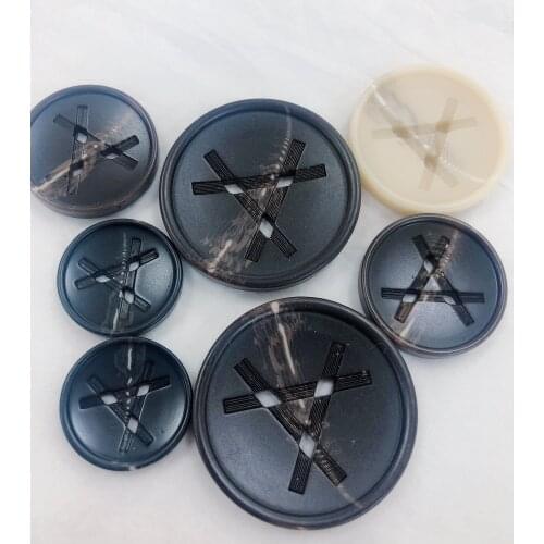 Plastic Size:25-34mm 10pcs Black Buttons for Clothing Decorative Crafts Resin Scrapbooking Sewing Garment DIY Accessories