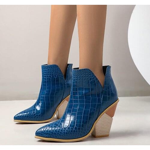 New Winter Women Shoes Shallow Mouth Nude Boots PU Snake Print Leather Western Boots Square High Heel Pointed Sexy Short Boots