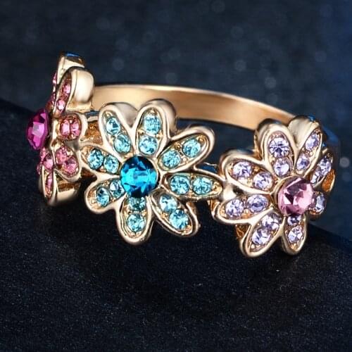 Ofertas Colorful Crystal Flowers Womens Ring Trendy Gold Color Ring Jewelry 2020 Jewelry for Wedding Party Whole Sale