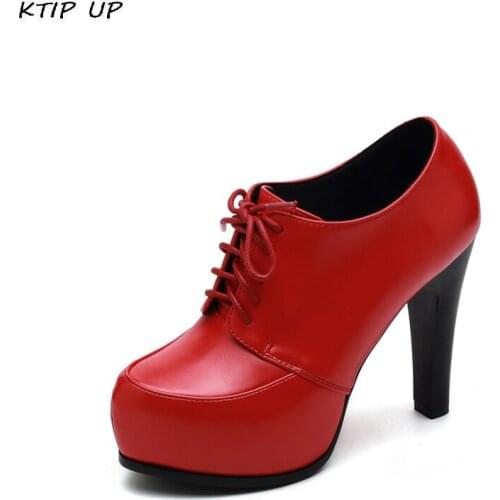 Ktip up Pumps