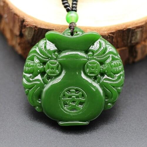 Natural Green Jade Vase Pendant Necklace Hand-Carved Charm Jadeite Jewelry Accessories Fashion Amulet for Men Women Lucky Gifts
