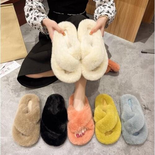 Women Slippers Winter Warm Soft Fluffy Plush House Slides Shoes For Home Fashion Non Slip Flat Fur Women Bedroom Slippers