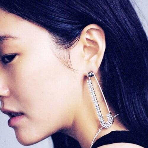 Mimiyagu flash crystal pin stud earring for women