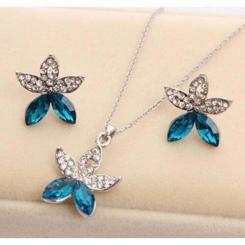 2 pcs/set Luxury Crystal Starfish Jewelry Sets For Women Fashion Rhinestones Star Pendant Necklace Earrings Set Party Jewelry