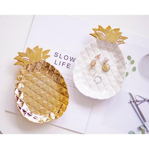 Creative Nordic Ins Style Beautiful Golden Pineapple Ceramic Plate Storage Tray Fruit Tray Jewelry Storage Ornament Tabletop