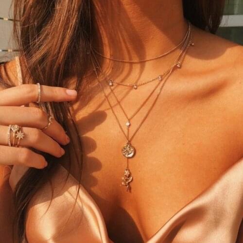 South Koreas new rhinestone multi-layer necklace personalized disc fashion rose flower tassel necklace