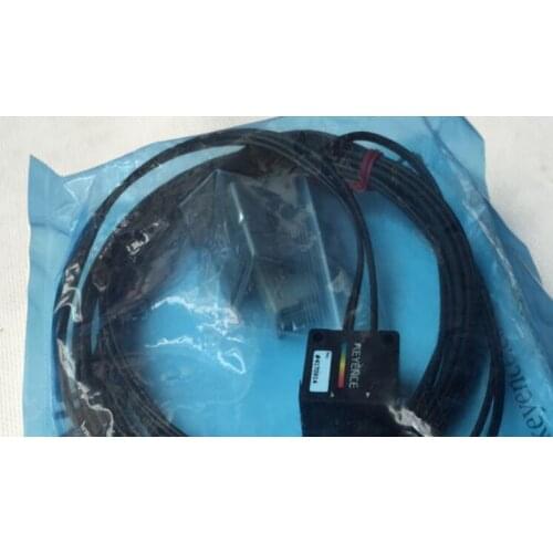 Original brand new KEYENCE color code laser sensor CZ-H35S