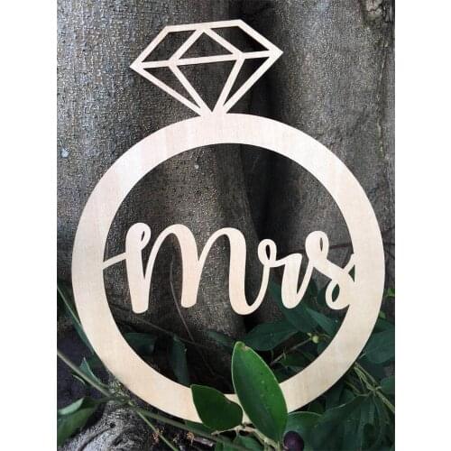 20CM Rustic Wooden Diamond Ring Shaped Mr. and Mrs Photo Booth Prop Bride Groom Customized Wedding Party Favors Supplies