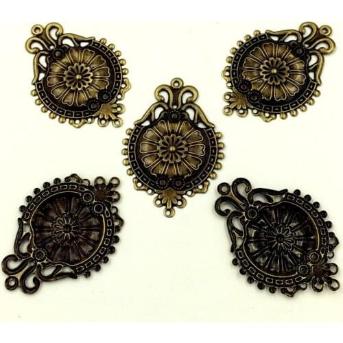 10Pcs Bronze Tone Shield Medal Metal Connectors Embelishment Filigree Wraps Hollow Bag Ornament DIY Findings Charms 45mm