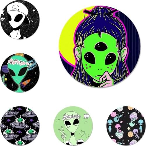 Aesthetics Cute Cartoon alien space Badge Brooch Pin Accessories For Clothes Backpack Decoration gift