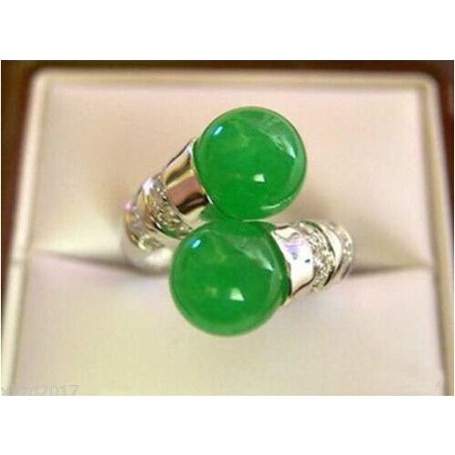 Hot sale new Style >>>>Beautiful natural green stone ring size 6-9 free shipping with box