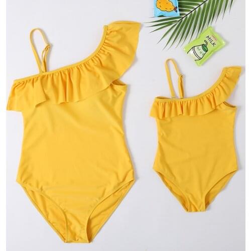 New Beachwear Mum and Me Swimwear One Piece Monokini Yellow Swimsuit for Girl and Women Family Swimsuit Parent Baby Beachwear