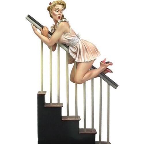 1/22 Scale Unpainted Resin Figure Mind the Banister