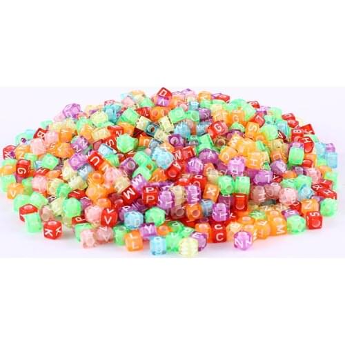 100/200 pcs Mixed Color Alphabet Acrylic Beads Geometric Shaped Letter Beads For Bulk DIY Bracelet Necklace Jewelry Making Gift