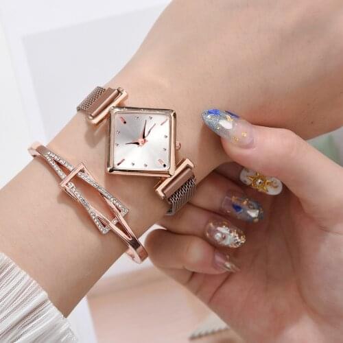 Women Square Watch Luxury Ladies Quartz Magnet Buckle Gradient Color Watches Relogio Feminino Jewelry Gift Clock