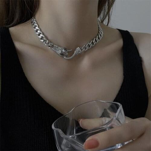 Fashion Personality Small Snake Necklace For Women Jewelry Trendy Chain Clavicle Collar Lady Temperament Zircon Necklaces Bijou